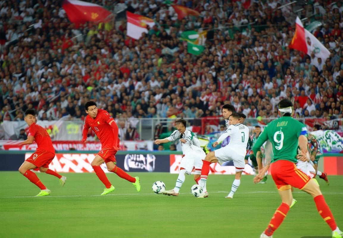 2019亚洲杯中伊巅峰对决：技术解析与精彩瞬间回顾
